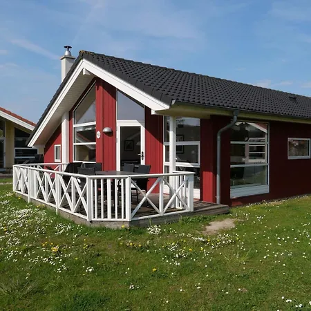 Nordic Retreat With Sauna & Wifi بيت للعطل Großenbrode