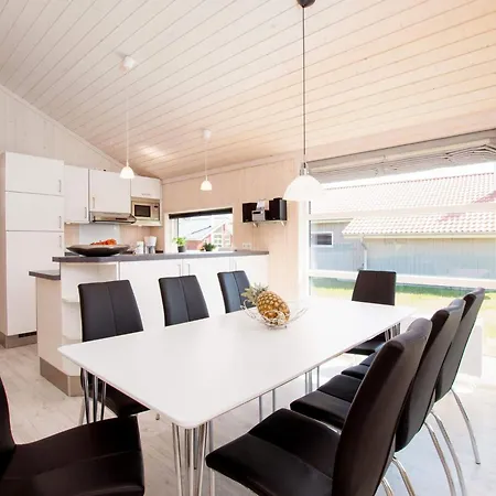 Nordic Retreat With Sauna & Wifi بيت للعطل Großenbrode